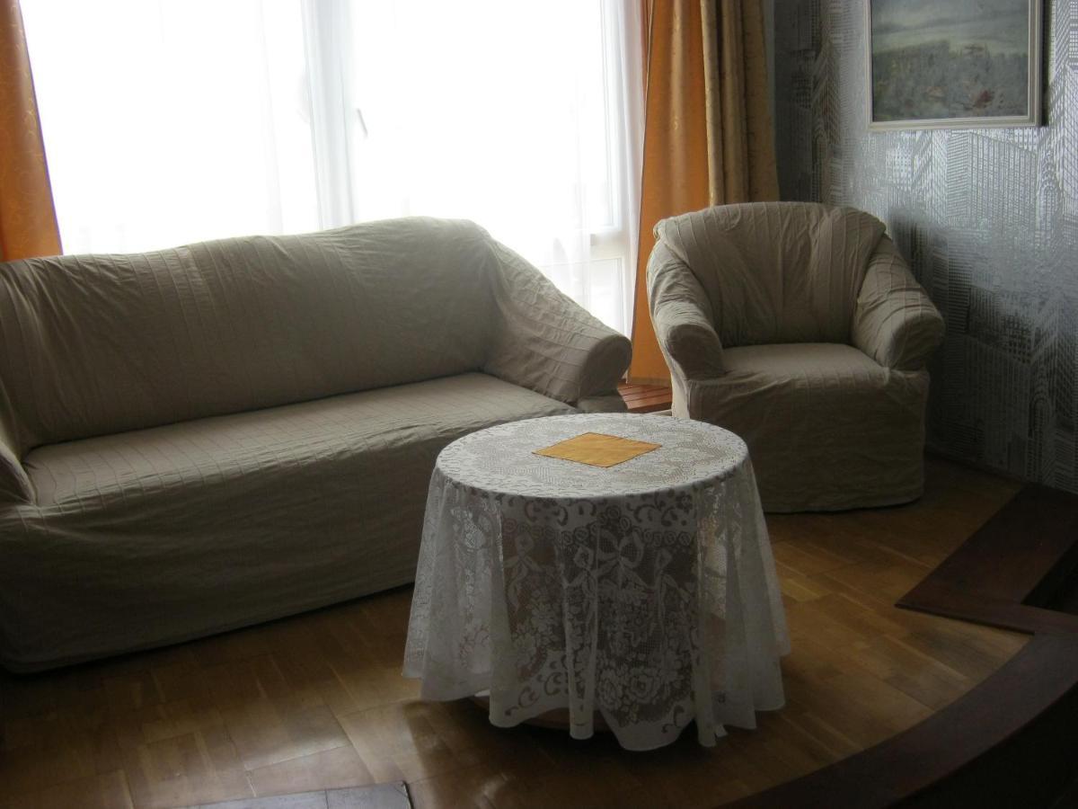 Kitti Apartman Balatonboglar Exterior photo